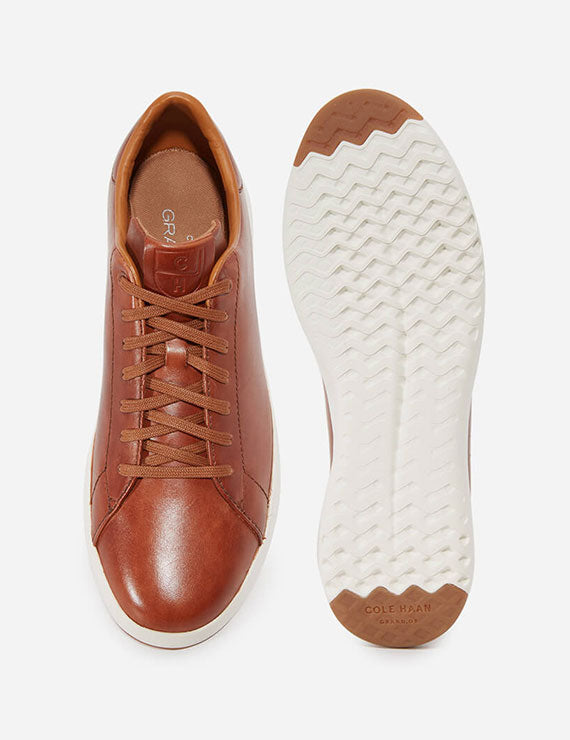 Shoe